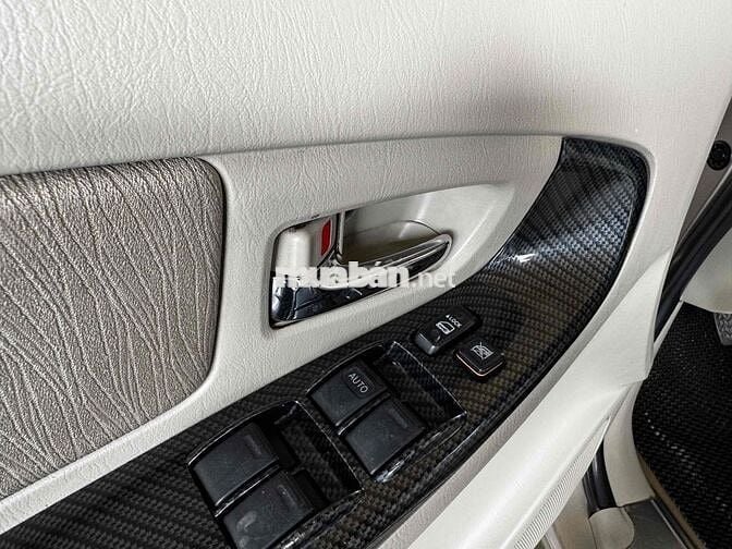 Toyota Innova 2014 E - 10 vạn km