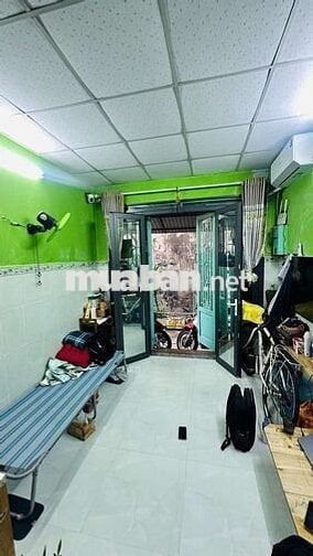 Nguyen van quá nhà 20m2 tret lung 2pn nhà còn mới chac chan 2tỷ7 tl