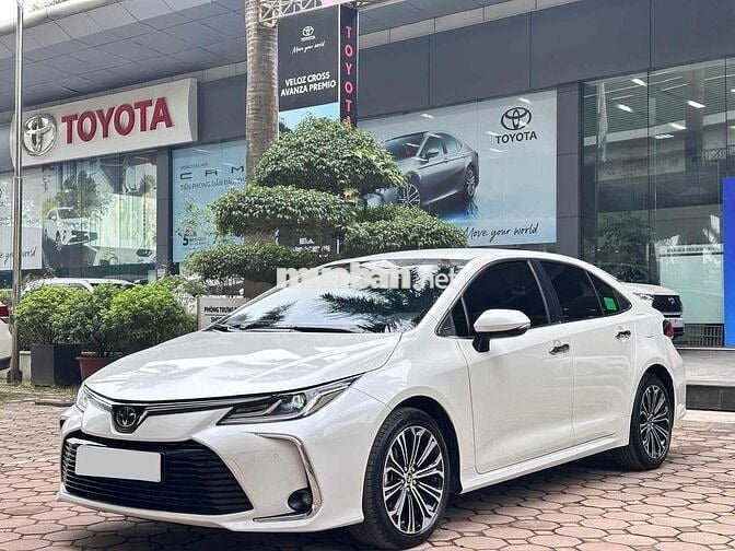 Toyota Hà Đông bán Altis 2022 1.8V - 1v6km