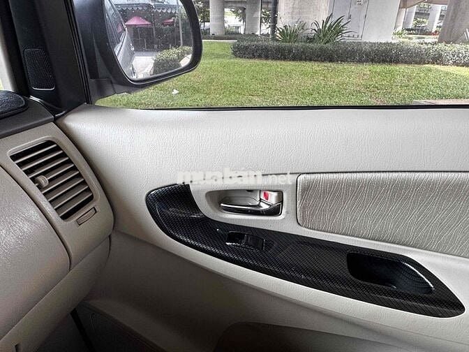 Toyota Innova 2014 E - 10 vạn km