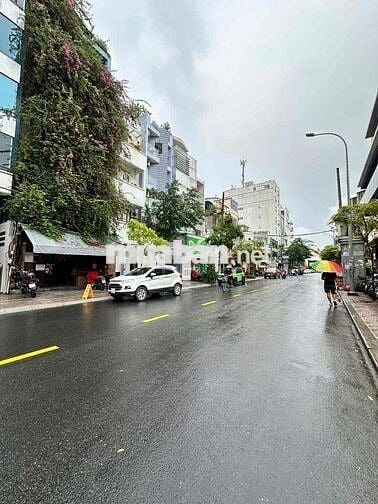 Cho thuê nhà MT Trần Nhật Duật, P. Tân Định, Quận 1.