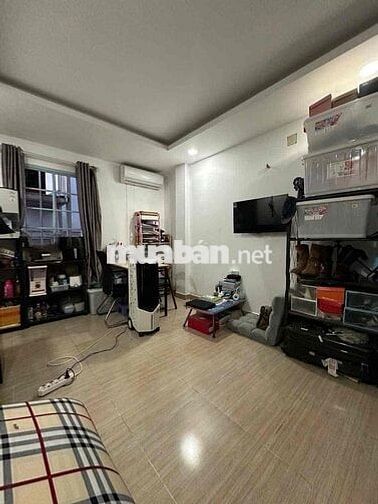 PHÒNG MẶT ĐƯỜNG SỐ 9 CÁCH VÒNG XOAY 200M