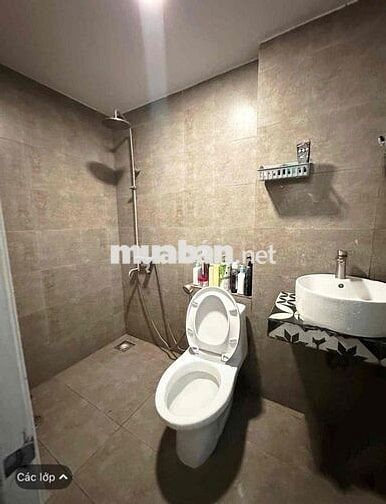 PHÒNG MẶT ĐƯỜNG SỐ 9 CÁCH VÒNG XOAY 200M