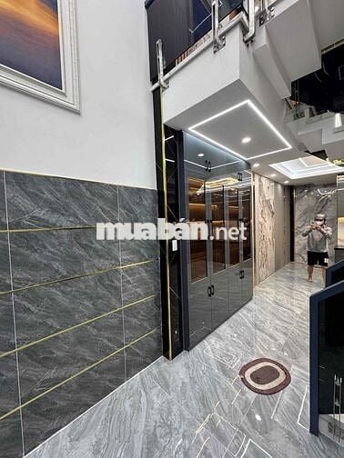 nhà chính chủ, mới xây dọn vào ở liền