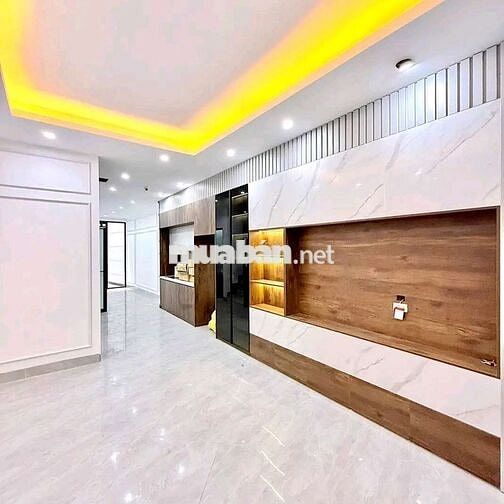 Bán nhà Tu Hoàng - 7 tầng thang máy - full nội thất châu âu hơn 7 tỷ