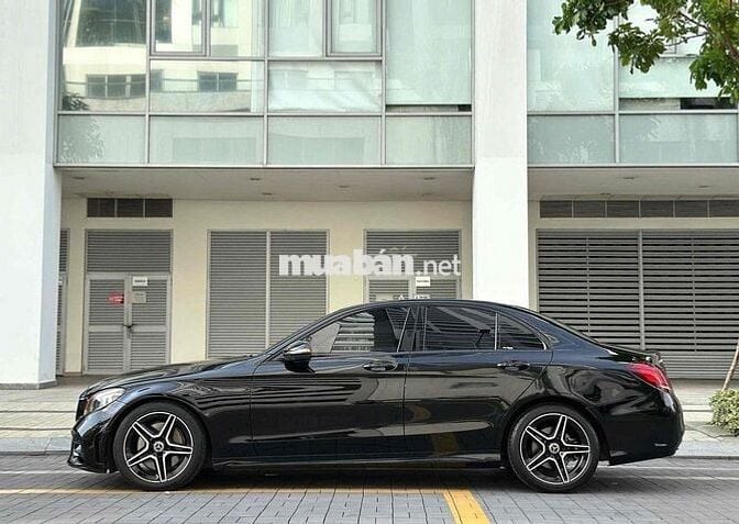 Mercedes Benz C Class 2019 - 50000 km