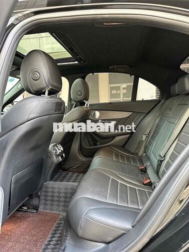 Mercedes Benz C Class 2019 - 50000 km
