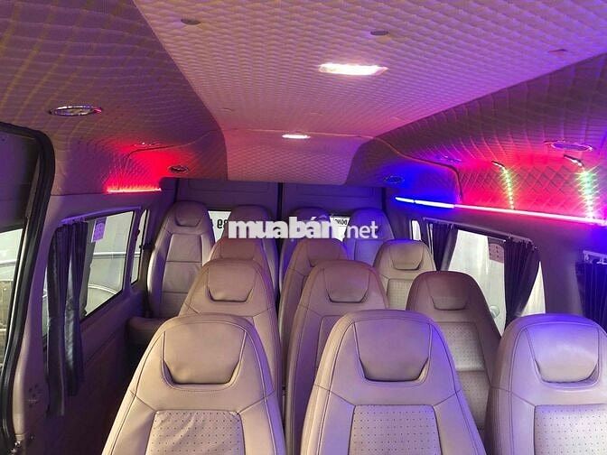 Ford Transit 2016 Luxury - 2550 km