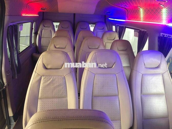 Ford Transit 2016 Luxury - 2550 km