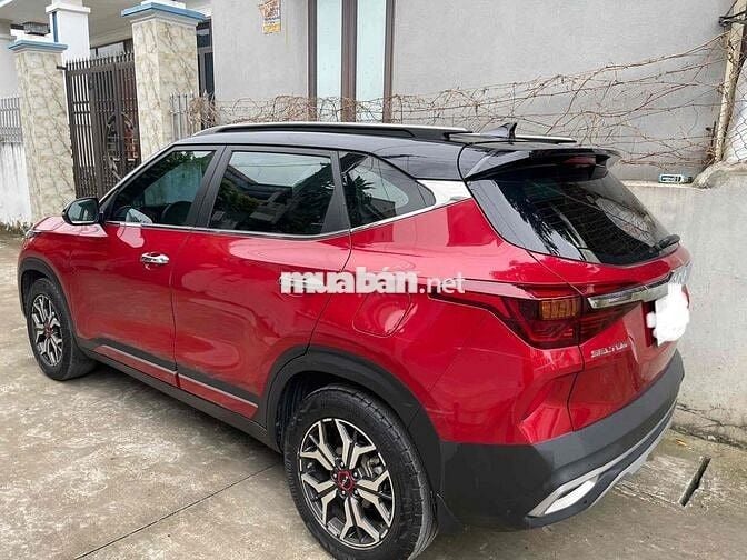 Kia Seltos 2022 Premium 1.4 AT - 50000 km(dk2023)
