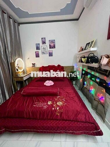 cần bán gấp căn nhà đã có sổ đầy đủ