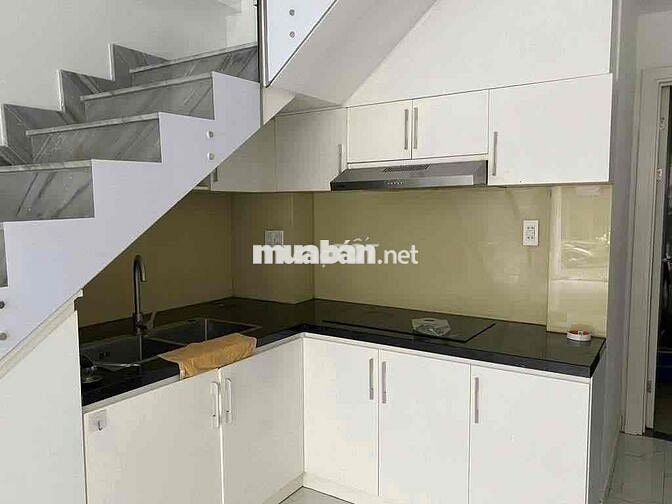 NHÀ XINH NÚP HẺM - LÊ VĂN SĨ - QUẬN 3 - GIÁ 3x ( x mini )