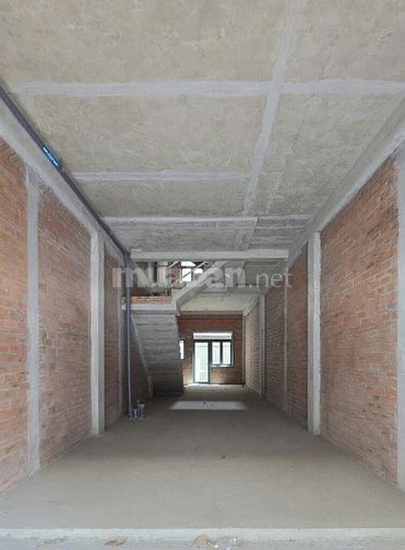 NHÀ PHỐ THƯƠNG MẠI DỊCH VỤ BCONS UNI VALLEY