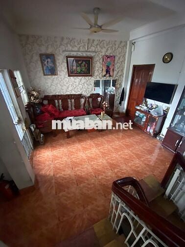 Cho Thuê Nhà nguyên căn mặt tiền Lê Hoàng Phái Gò Vấp 4 tầng, 400m²