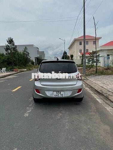 Hyundai Grand i10 2014 bản đủ