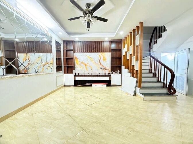 BÁN NHÀ PHỐ ĐÔNG THIÊN - Ô TÔ ĐỖ CỬA