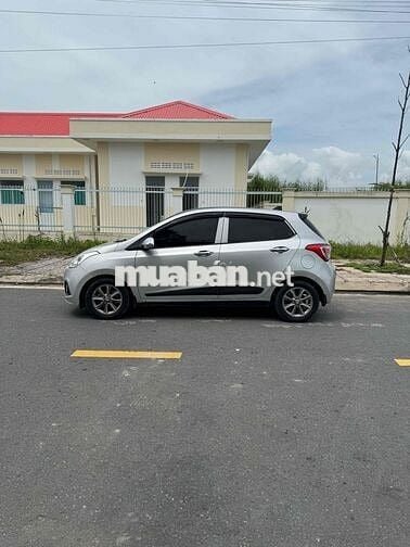 Hyundai Grand i10 2014 bản đủ