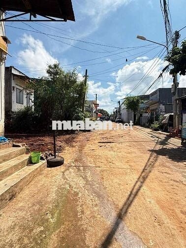 mặt tiền kinh doanh Đinh Công Tráng phường mới BMT
