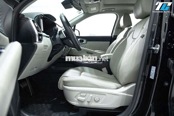 KIA SORENTO SIGNATURE - 17000 km