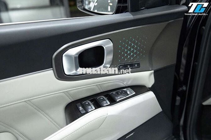 KIA SORENTO SIGNATURE - 17000 km