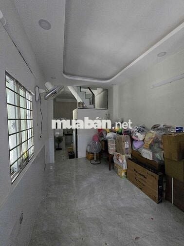 NHÀ 2 TẦNG 2PN, ĐẦY ĐỦ CÔNG NĂNG, GIÁ CHỈ 2 TỶ HƠN - BÙI VĂN BA Q7