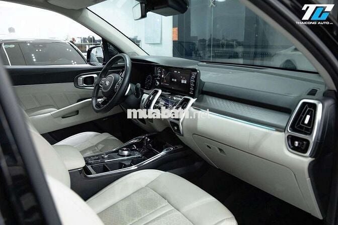KIA SORENTO SIGNATURE - 17000 km