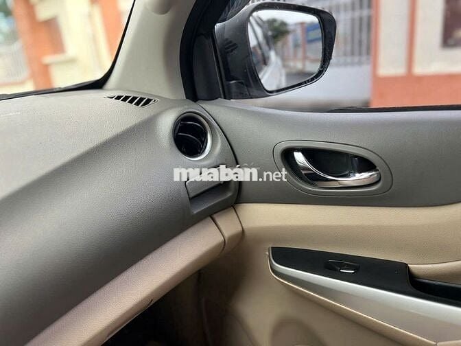 Nissan Navara 2017 EL 2.5 AT một cầu, một chủ