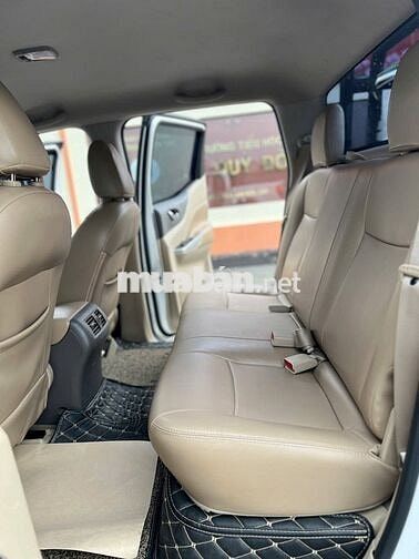 Nissan Navara 2017 EL 2.5 AT một cầu, một chủ