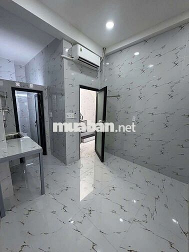 5.25tỉ - QUẬN 5 -TRẦN BÌNH TRỌNG - 3 TẦNG - SÂN THƯỢNG - 4PN