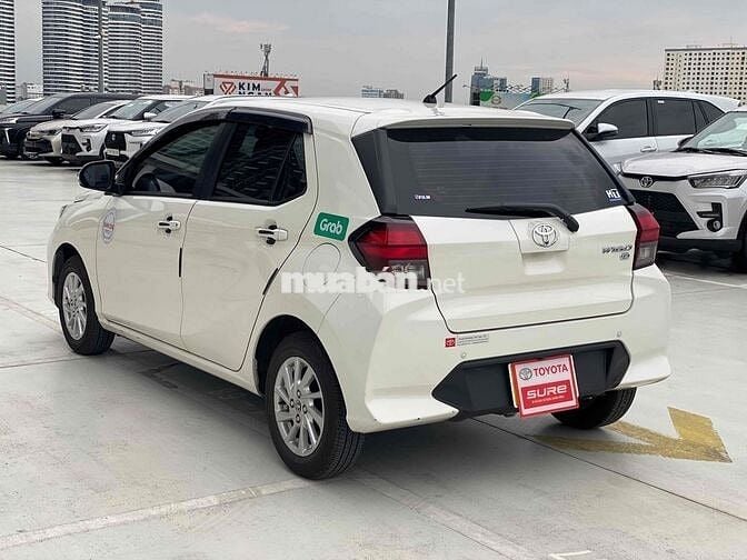 Toyota Wigo 2024 G 1.2 AT - 17000 km