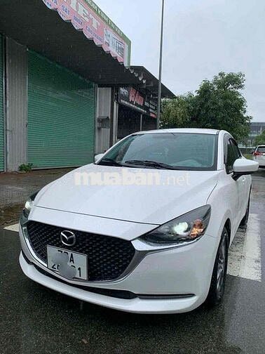 Mazda 2 2023 1.5 Luxury - 40000 km