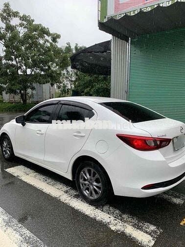 Mazda 2 2023 1.5 Luxury - 40000 km