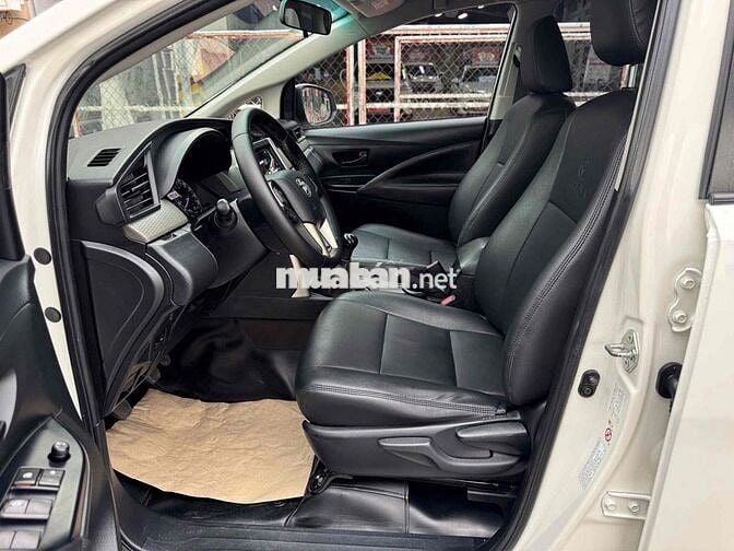 Toyota Innova 2020 2.0E - Số sàn chất xe chuẩn đẹp