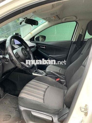 Mazda 2 2023 1.5 Luxury - 40000 km