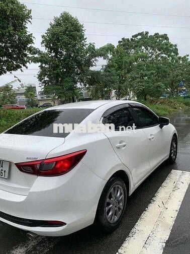 Mazda 2 2023 1.5 Luxury - 40000 km
