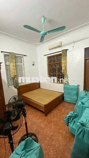 Giang Biên - Nguyên Căn 91 m2× 4 tầng -Full Đồ- 14Tr