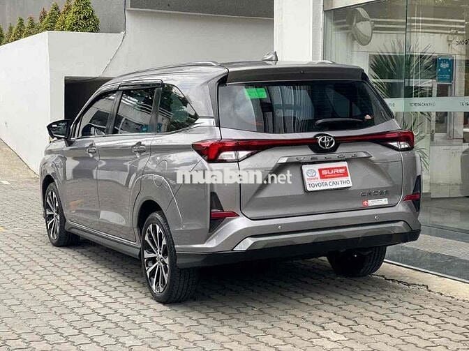 Toyota Veloz Cross 2022 CVT Top - nhập Indo