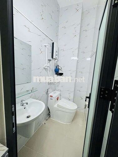 5.25tỉ - QUẬN 5 -TRẦN BÌNH TRỌNG - 3 TẦNG - SÂN THƯỢNG - 4PN
