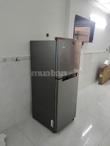 Chính chủ cho thuê nhà hẻn xe tải, gần chợ, trường học, khu an ninh ca