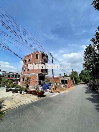 BÁN NHÀ 2 LẦU SIÊU ĐẸP – BỜ KÈ BỬU LONG 🏡 ✨ Giá chỉ 3 tỷ 600 triệu, sổ