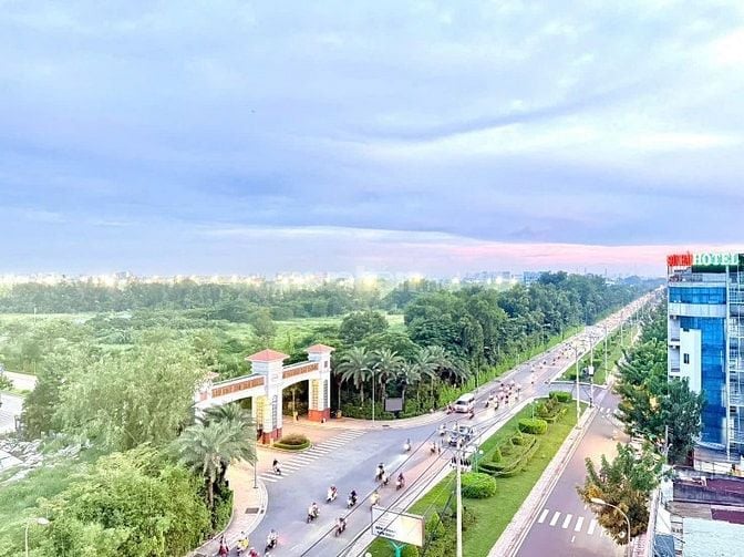 ⭐️Bán 2 căn Nhà Mặt tiền DT:4x21m kinh doanh sầm uất Tân Sơn, P12.