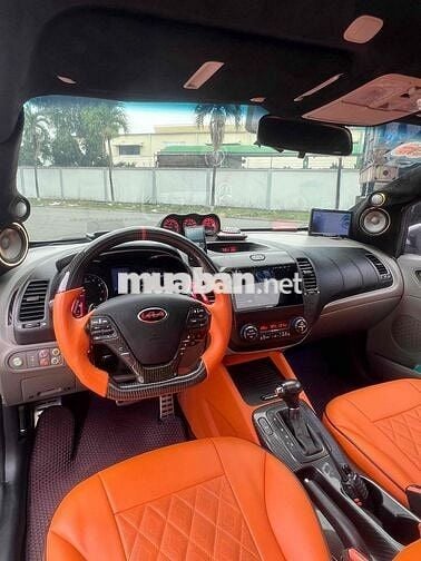 Kia K3 dklđ 2016 dọn bằng vf3 có nâng hạ gầm cả100