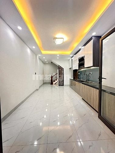 Nhà đẹp 5 tầng 4 ngủ 35m2, MT 3,5m Quang Trung Hà Đông, giá chỉ 6,6 tỷ