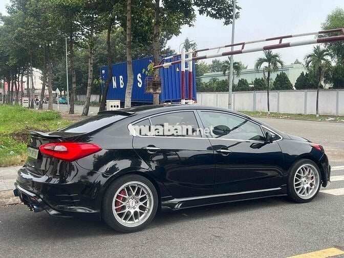 Kia K3 dklđ 2016 dọn bằng vf3 có nâng hạ gầm cả100