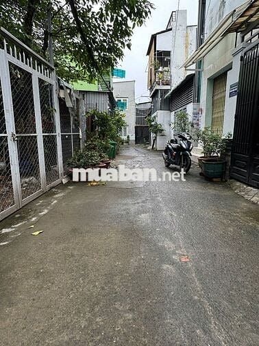 870HBC- Đất hẻm , đường xe ơi ,giá tốt