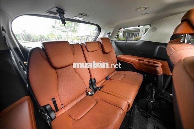 Công ty bán Carnival Signature Full Dầu SX 2022