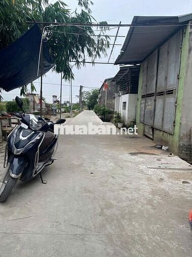 BÁN ĐẤT PHỐ YÊN BỆ KIM CHUNG HOÀI ĐỨC 35M2 MẶT TIỀN 4M Ô TÔ TRÁNH LÔ G