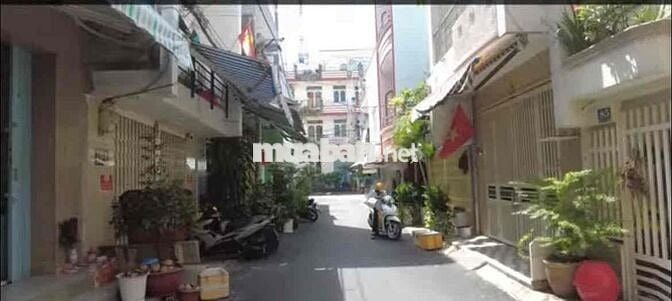Nhà ở cấp 2 Quận 6. Chính chủ cần bán nhà 4*10 shr hoàn công