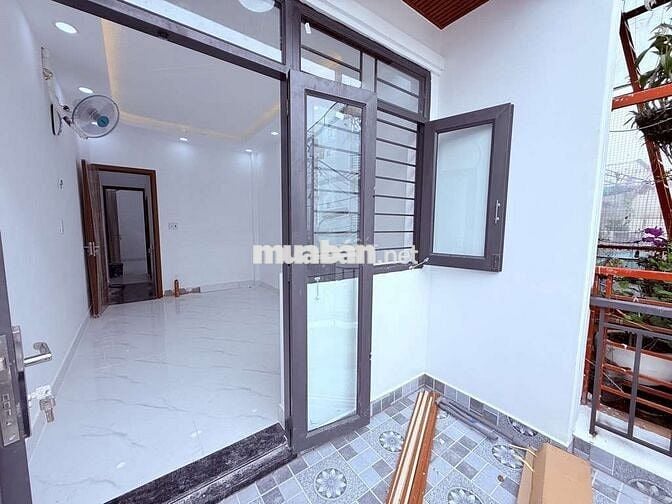 Bán nhà đẹp shr hiệp thành qu12 36m2 tret lầu 3pn giá 3tỷ5 còn tl.