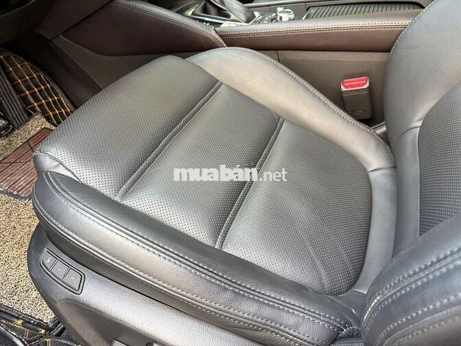 Mazda 6 2017 2.0L Premium Đen Siêu Cọp - 19000 km